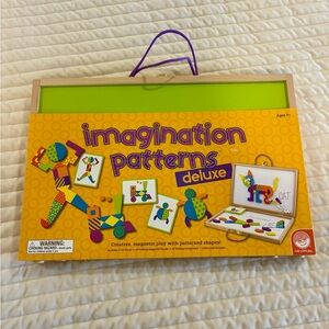Imagination Patterns Deluxe Toy Set by Mindware